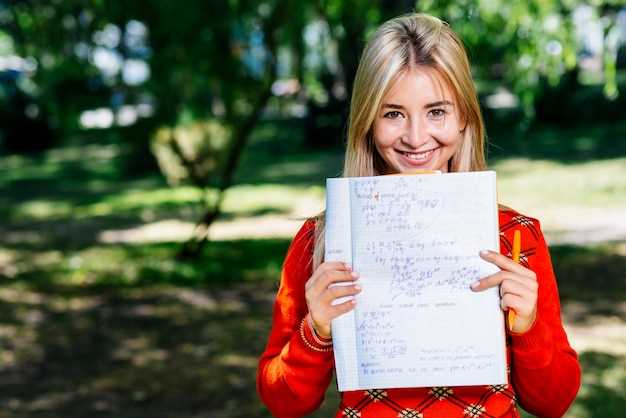Практические задания: создание собственных тренировочных таблиц и автоматизация проверки